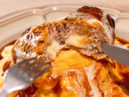 オムライス専門店「ESPRESSO D WORKS yellow 渋谷」のライブ感抜群！目