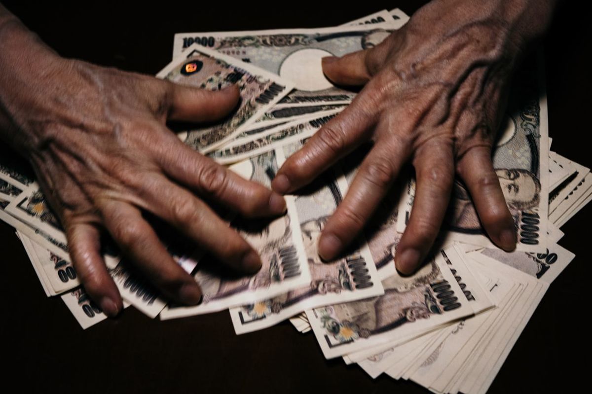 プールに札束､絵の裏に隠し金庫…｢隠しても必ずバレる｣税務調査を受けた家族が悔やんだ