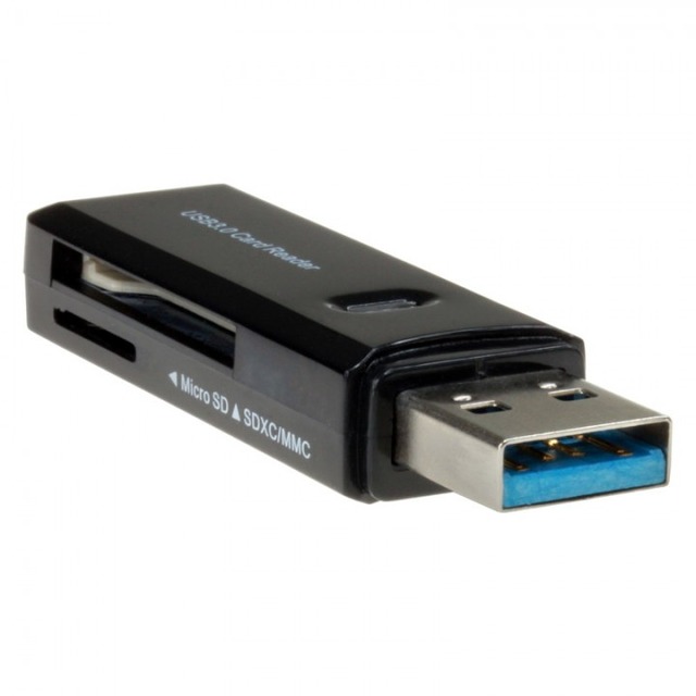ワンコインのUSB3.0対応メモリカードリーダー