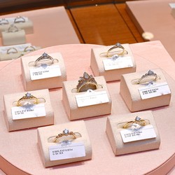 こだわりのオーダーメイドジュエリーもつくれる ケイウノ ディズニー ブライダルジュエリー ライブドアニュース こだわりのオーダーメイドジュエリーもつくれる ケイウノ ディズニー ブライダルジュエリー ライブドアニュース