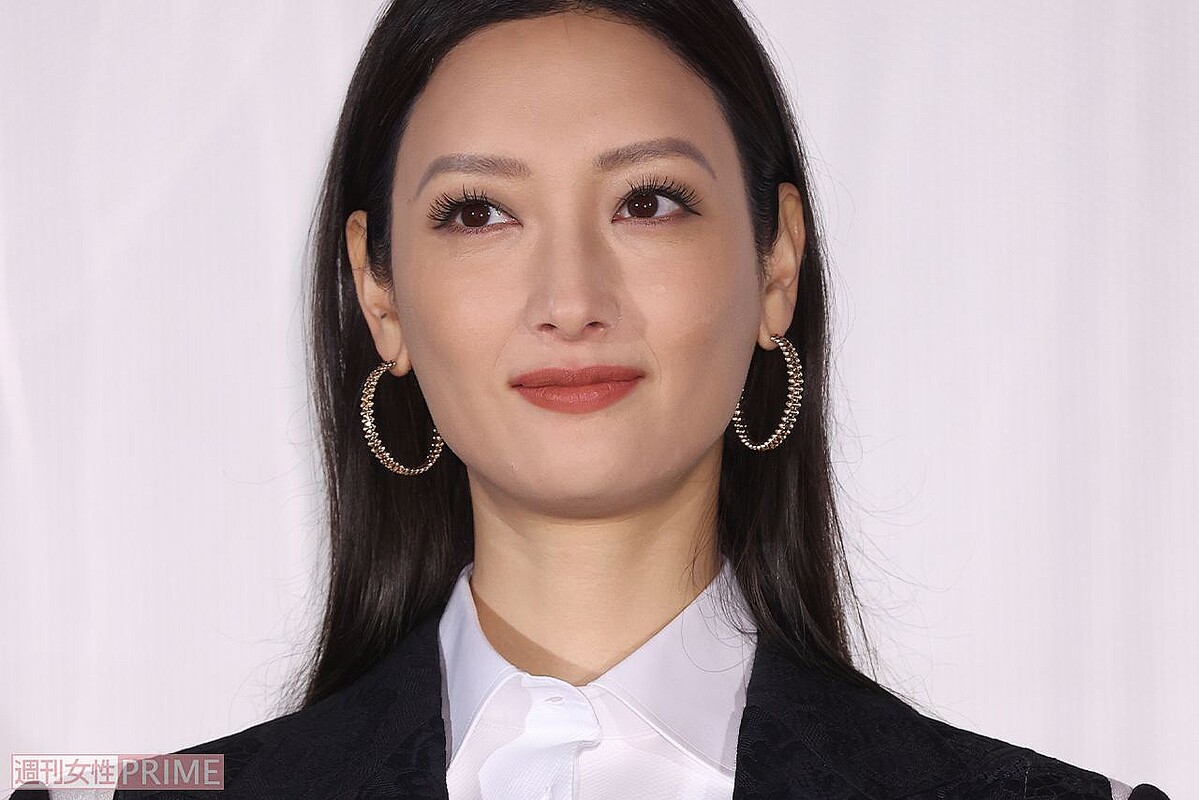 菜々緒　顔アップ 