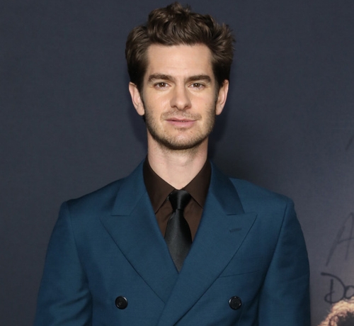 �쥹�ѥ������ޥ�Υ���ɥ�塼�ȥȥӡ������˺ǿ����Ǧ�Ӵվ�