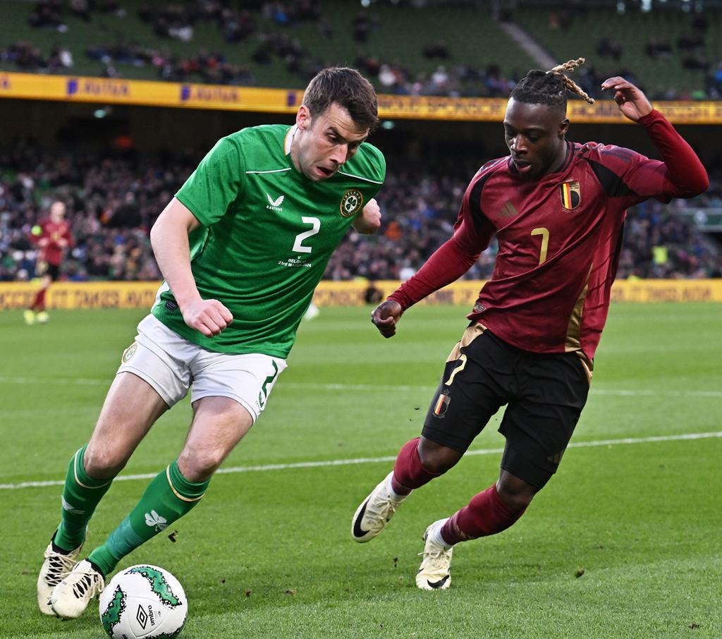 サッカー　アイルランド代表ユニフォーム 北アイルランド代表 2024 公式ユニフォーム ホーム 半袖