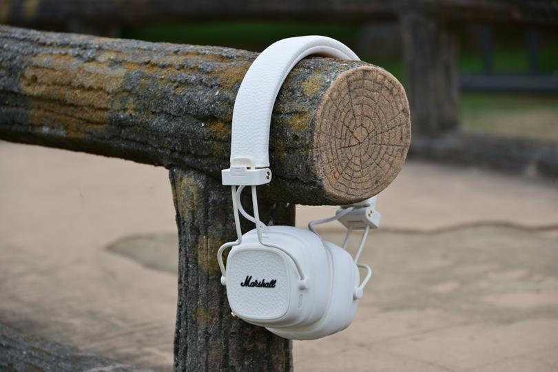 こ*る様 Marshallヘッドホン ヘッドホンで最前列の臨場感を | Marshall.com