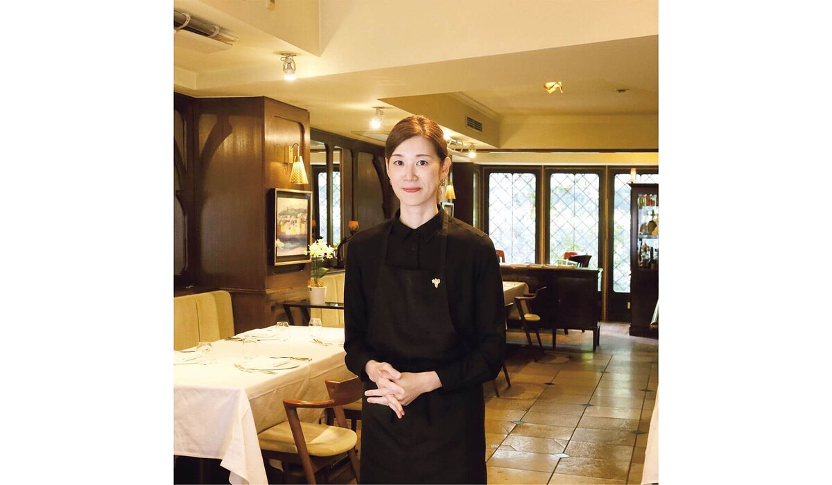 「女将やマダムのいる店」何かが違う 「ヴォーロ・コズィ」