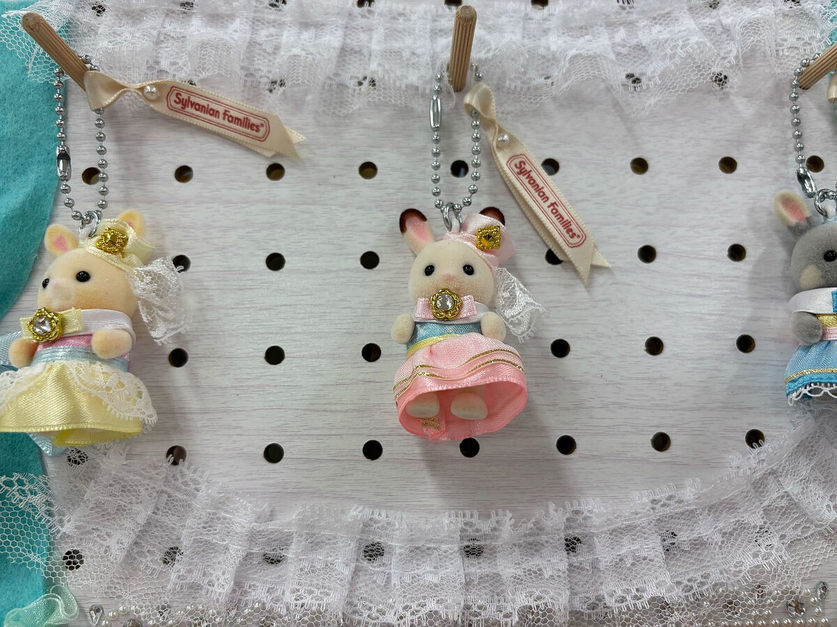 シルバニアファミリー展40th」にて限定発売されるオリジナル人形