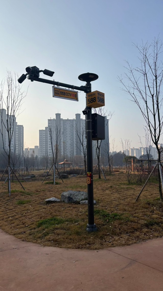 韓国の街中に設置されている非常ベルが話題に 韓国語が話せなくても安心