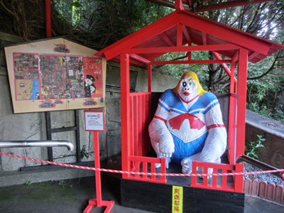 静岡のカオス空間「まぼろし博覧会」とは？館長のセーラちゃんに話を