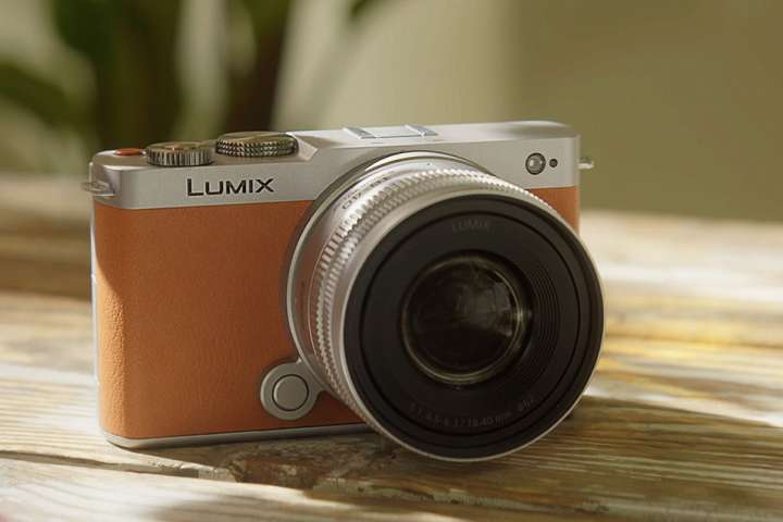 エントリー〜ミドルクラスのベストセラーがズラリ！夏に大活躍の「ミラーレス一眼」6選【買って得モノ＆夏のトレンド調査】