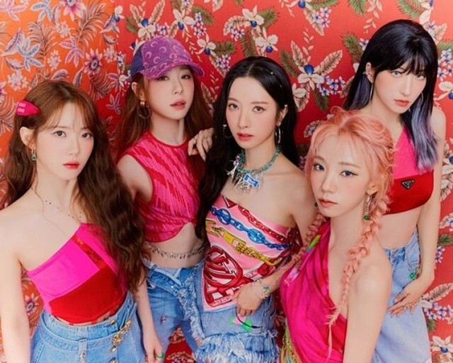 新品未開封・まとめ売り】WJSN 宇宙少女 / SEQUENCE（15枚）