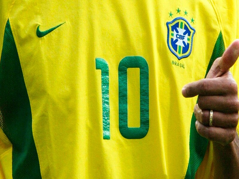 02年日韓w杯 全代表チームの 背番号10 を振り返る ライブドアニュース 02年日韓w杯 全代表チームの 背番号10 を振り返る ライブドアニュース