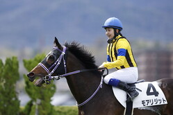 4�о�2�����饹���⥢�ꥸ�åȤȸ������浳��