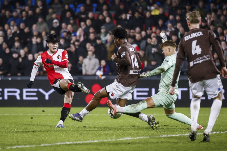 フェイエノールトの試合を元日本代表が現地観戦した【写真：ANP Photo/アフロ】