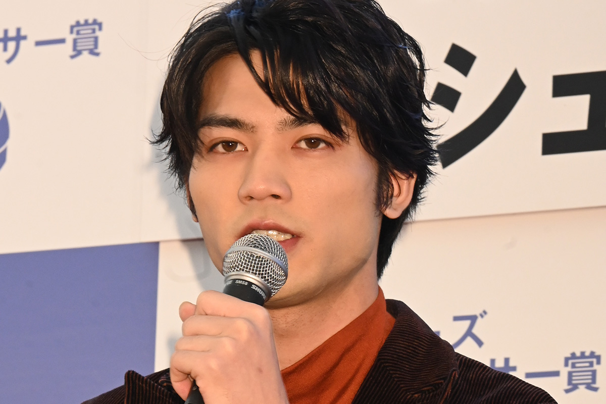 3月に突然事務所退所した俳優の板垣瑞生、真相を明かす