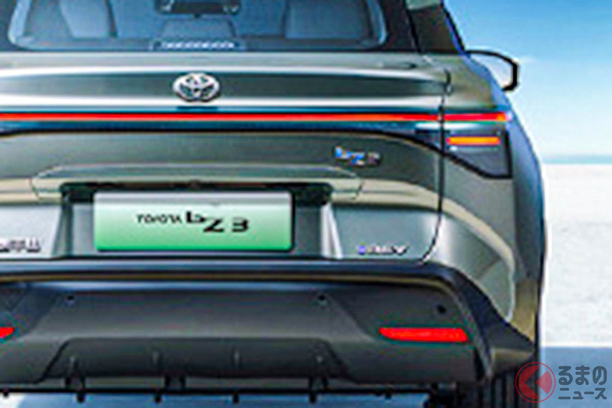  「マークII」級の新セダン！ 