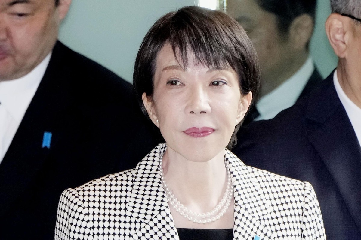  官邸に入る高市首相（写真：共同通信・2026年2月10日） 