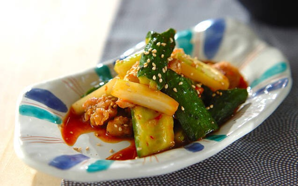 マンネリ回避にも役立つ キュウリの魅力を再発見できる炒め物レシピ