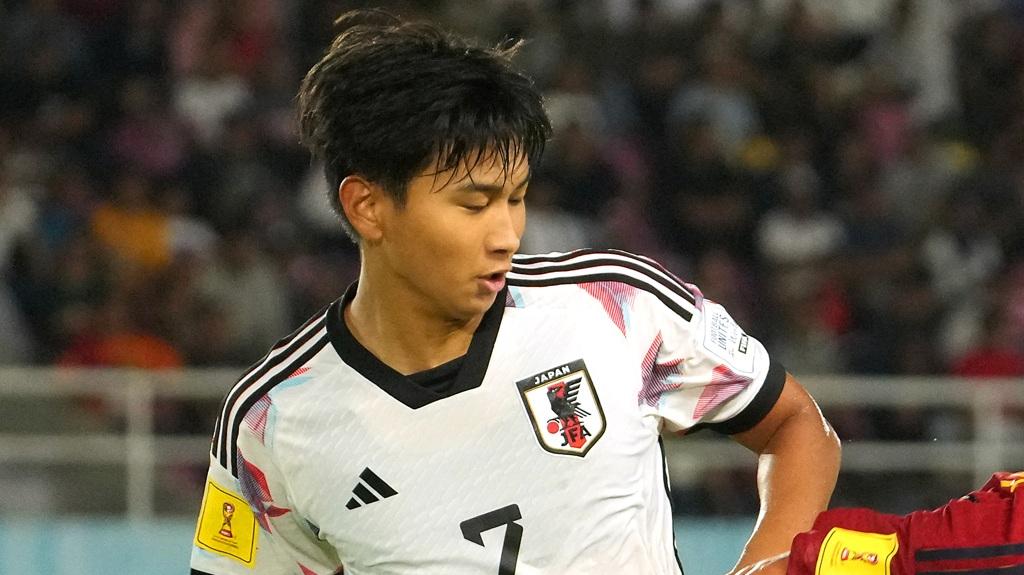 日本代表 李忠成 レプリカ ユニフォーム シャツ 直筆サイン 【公式通販】