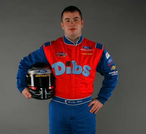 3度全国チャンピオン 元NASCARドライバーのボビー・イースト氏が刺殺される