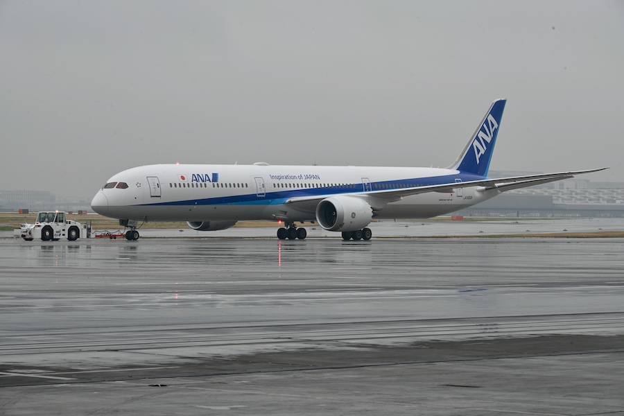 全日本空輸 Boeing 787-10 ANAのボーイング787-10搭乗レポート。最新キャビンを堪能 | AIRLINE