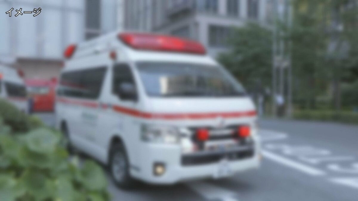 救急中の隙に 救急車を盗んだか