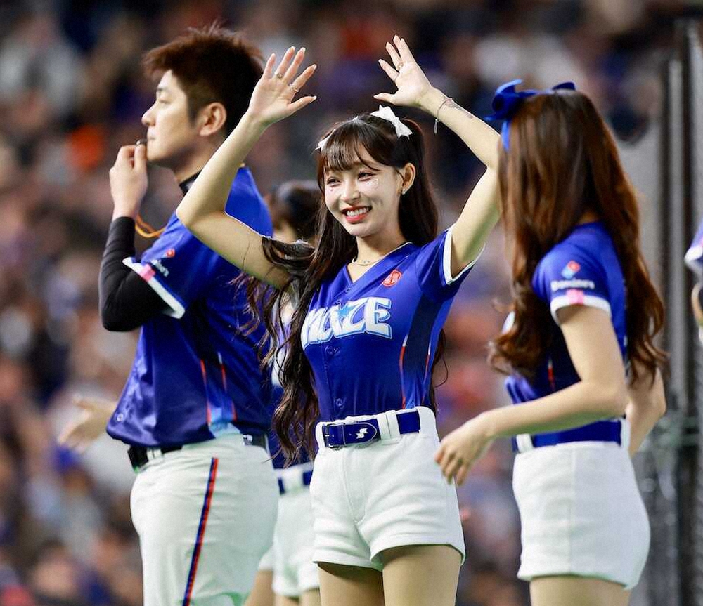 WBC台湾vs豪州戦を台湾チアも応援 SNS大注目「相変わらず可愛い」