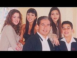 ˴������С��Ȥ���˻פ����֤ä�����ʱ�����2���ܡˡʲ����ϡ�Kim Kardashian West��2021ǯ2��22����Instagram��Happy Birthday Dad!�ס٤Υ����꡼�󥷥�åȡ�