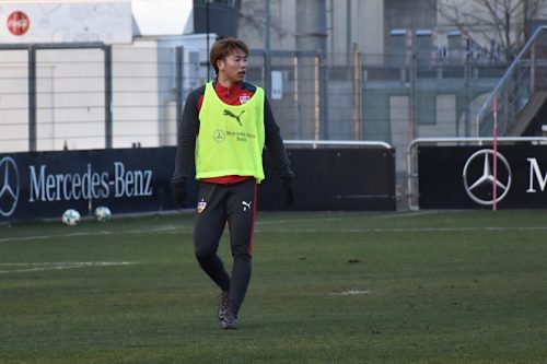 浅野拓磨に浮上した移籍の噂を本人が語る「勝手に話が出てきただけ」