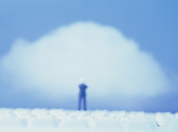  伸びる人、引きあげられる人は、平気でウソをつきます。たとえば、ある上場企業の子会社の社長に抜擢された人が係長だったときのことをお教えします。 