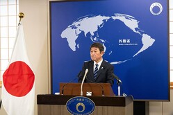 ��Ǥ�񸫤Ǥ������ҽ����ꡣ����ؤ�ȿ�������ܤ���Ƥ���ʼ̿���REX/���ե���