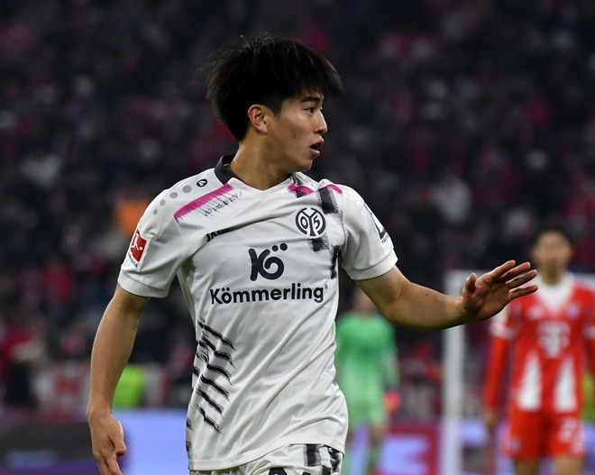 マインツへの完全移籍が発表された川?。(C)Getty Images