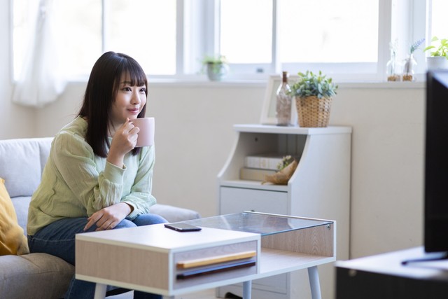 現役高校生の6割以上が「今年テレビドラマを見ていない」 ※画像はイメージです(milatas/stock.adobe.com)