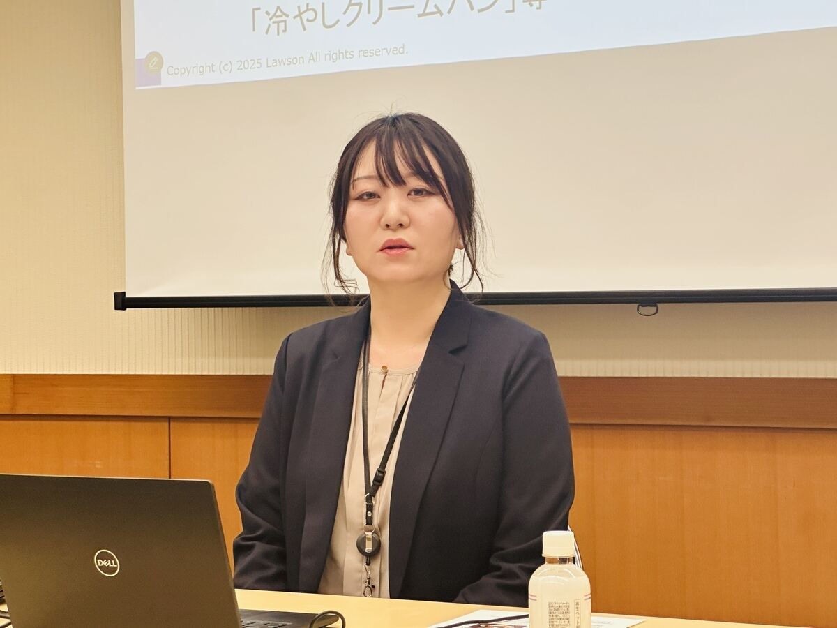 とろける食感が楽しめる「生ベイクドチーズケーキ」ローソンが販売へ