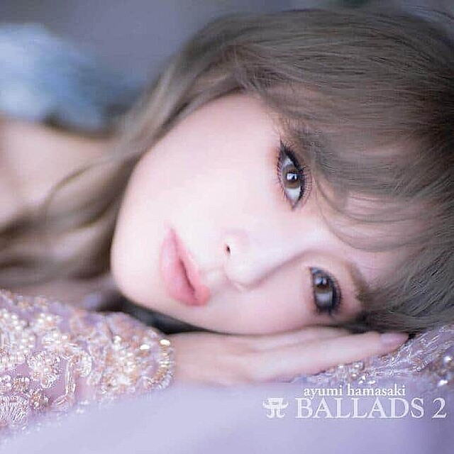 �ͺꤵ��Υ���Х��A BALLADS 2�פΥ��㥱�å�