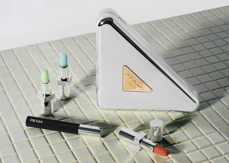 PRADA ビューティークラッチ ホリデー マスカラセット プラダ