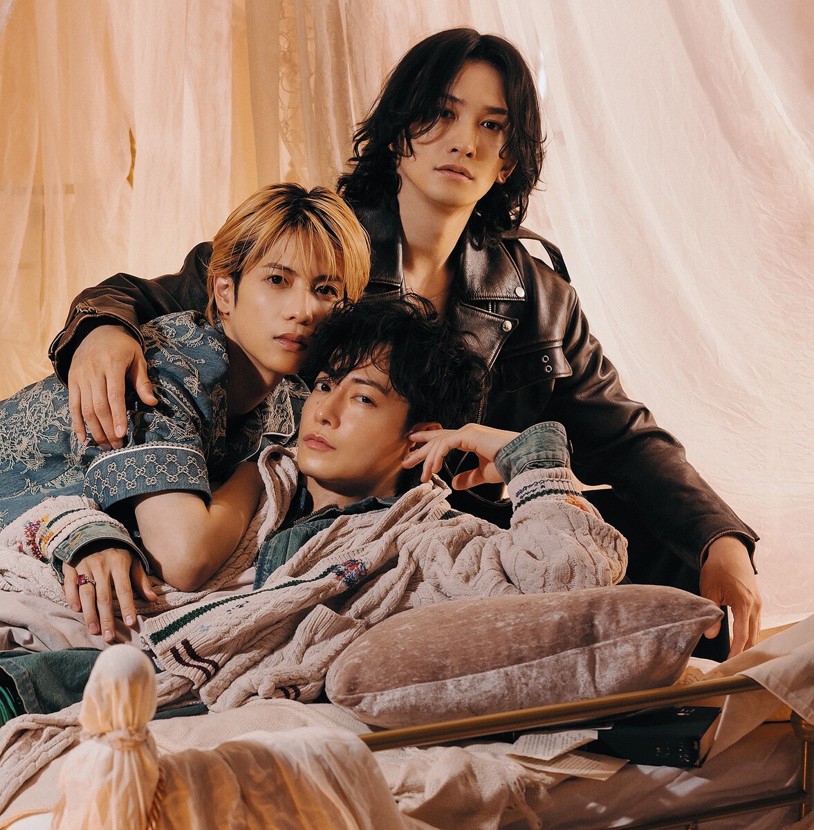 グラスハート　エキストラ参加ノベルティTシャツ（佐藤健、志尊淳、町田啓太） 新品未開封 グラスハート Tシャツ エキストラ 佐藤健 志尊淳 町田啓太