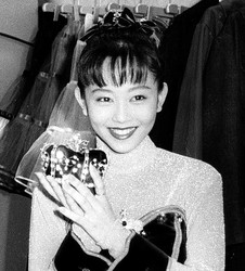 浅香唯＝1989年