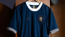 �ȥ����������դ��ɤ�ȯ�䡪�����åȥ�����ɽ���񸷡�150��ǯ��ǰ��˥ե�����פ�ȯɽ