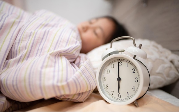 不登校の児童は増え続け、令和5年度の文科省調査では全国で30万人超