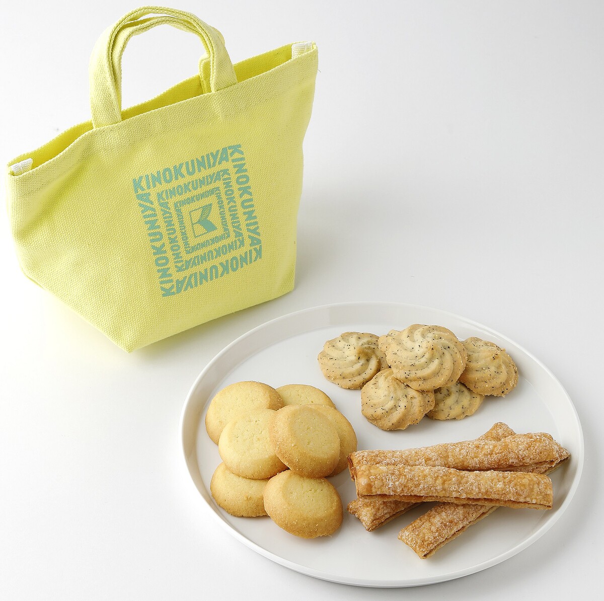 紀ノ国屋「レモンスイーツバッグ」2025年も発売、レモン色のミニバッグにレモン風味の焼き菓子3種入り