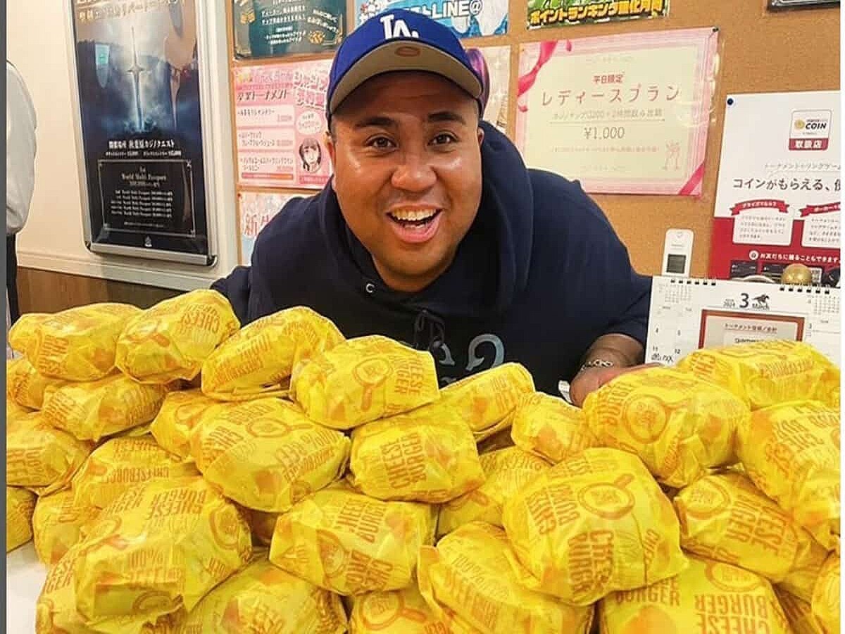 アントニー、女性とイチャつく写真流出もノーダメージ？不思議な炎上騒ぎに (2025年9月18日掲載) - ライブドアニュース