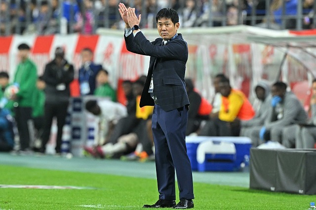 ガーナ戦で日本を勝利に導いた森保監督。写真：金子拓弥（サッカーダイジェスト写真部）