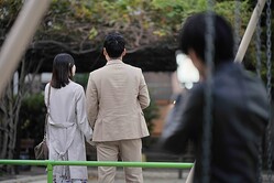 妻が堂々と不倫「夜出かけて、何くわぬ顔で朝帰ってきます」　許せない夫の決意