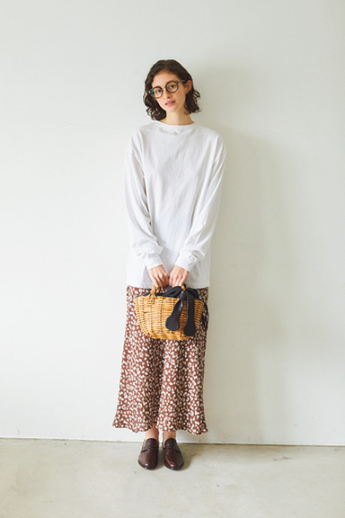 持っておくと役立つ 春スカート 12選 トップス選びがラク 新鮮だけど即戦力 Etc Peachy ライブドアニュース