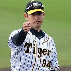 大腸がんから復帰の原口文仁が劇的サヨナラ打 矢野燿大監督と抱擁 ライブドアニュース