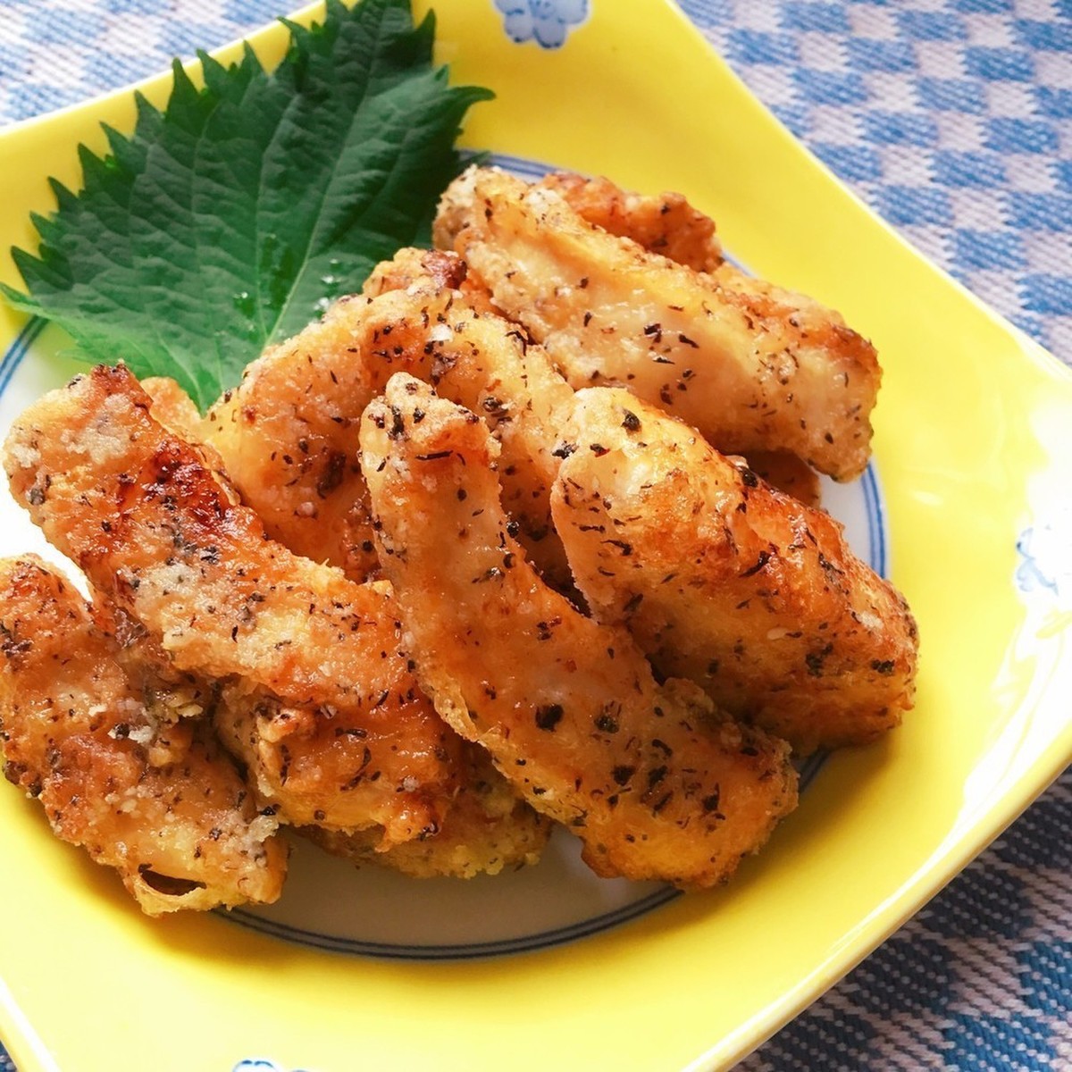 むね肉だけで絶品！子どもに大好評の「チキンスティック」はいかが？