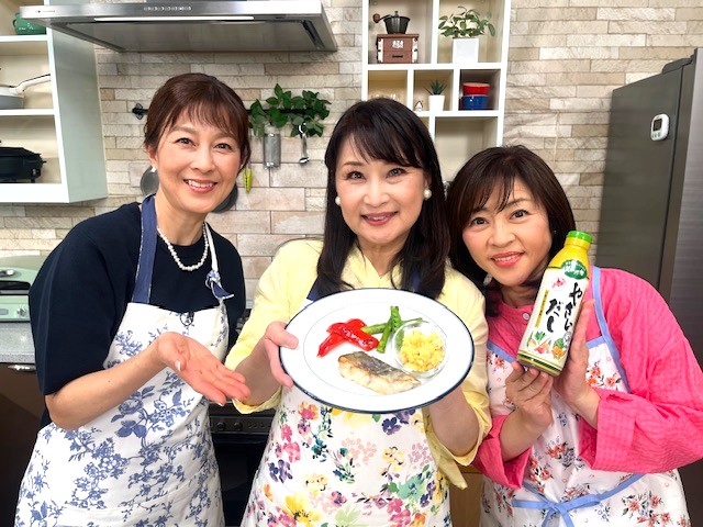 森尾由美&小林千絵&松本明子がリアルな料理の悩みを本音で語り合う!料理と通販のコラボ番組 『ひみつのキッチン!』 絶賛放送中!