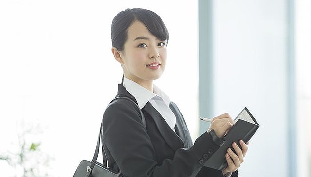
        フレッシャーズ編集部
      