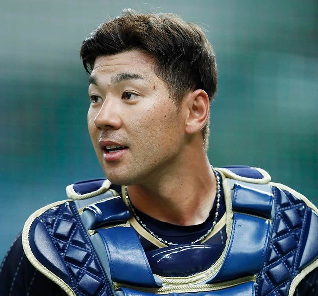 炭谷銀仁朗選手（写真：長田洋平/アフロスポーツ）