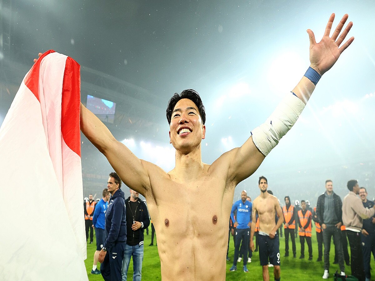 サムライブルー 枕浅野拓磨】EPOCH 2022 サッカー日本代表 スペシャル